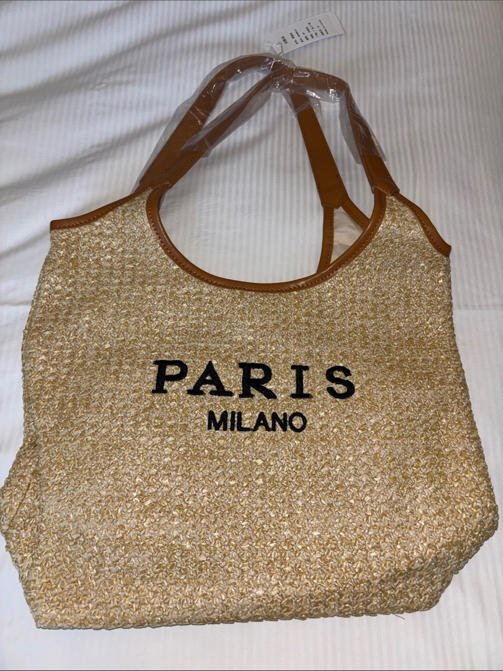 TAN AND BROWN TOTE BAG…BOTH FAUX LEATHER AND FAUX STRAW “PARIS/MILAN”DESIGN NWTS